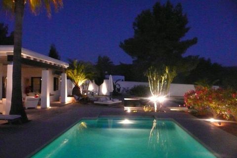 Villa a Cala Tarida, Ibiza, Cala Tarida - € 1.700.000 | Ref: CVE607 - foto 17